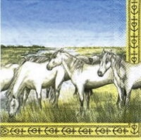 serviette en papier chevaux blancs Camargue sable ciel bleu troupeau