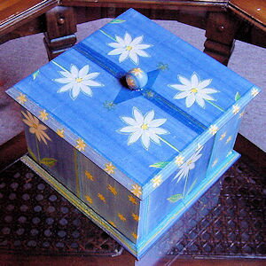CREA082 MARGUERITES SUR FOND BLEU CREA082 MARGUERITES SUR FOND BLEU